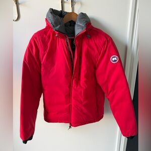 Canada Goose Men’s Lodge Hoodie - lightweight down jacket